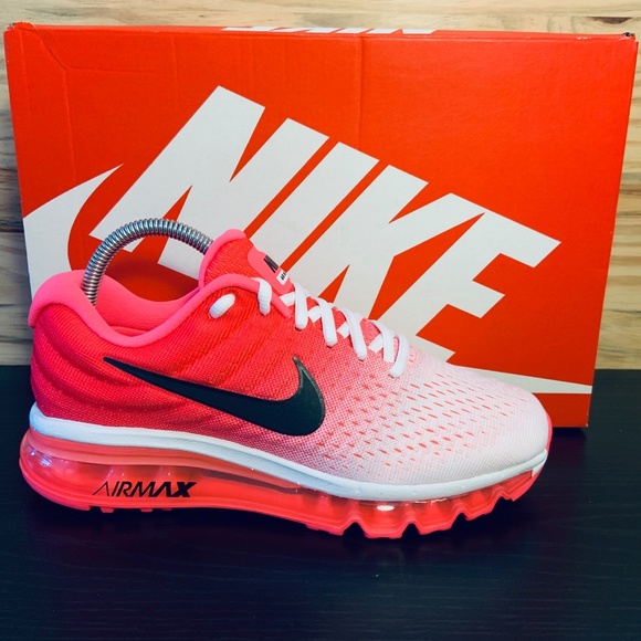 Nike Women's Air Max 2017 Running Shoes Hot Punch - Picture 6 of 8